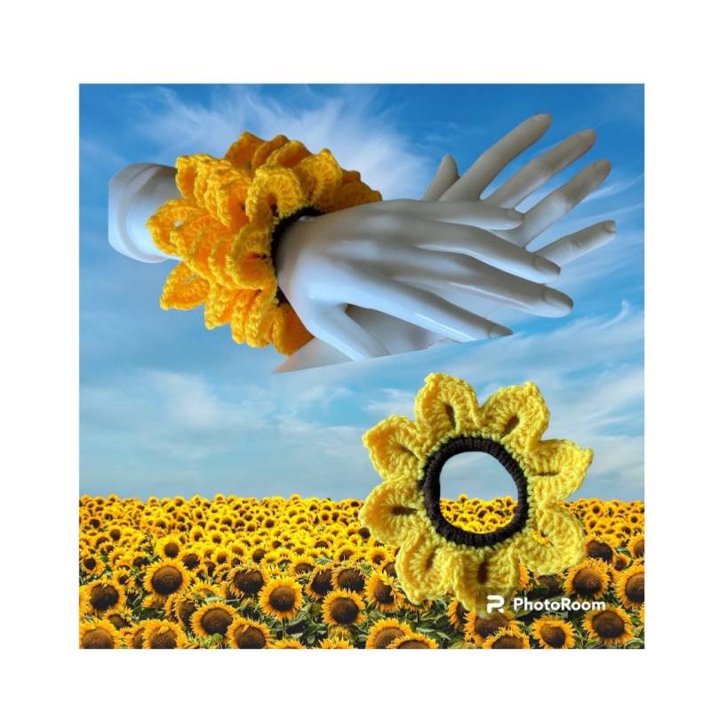 Scrunchie Haargummi Zopfgummi „Sonnenblume" Scrunchie Haargummi Zopfgummi „Sonnenblume" von KittysHandarbeiten