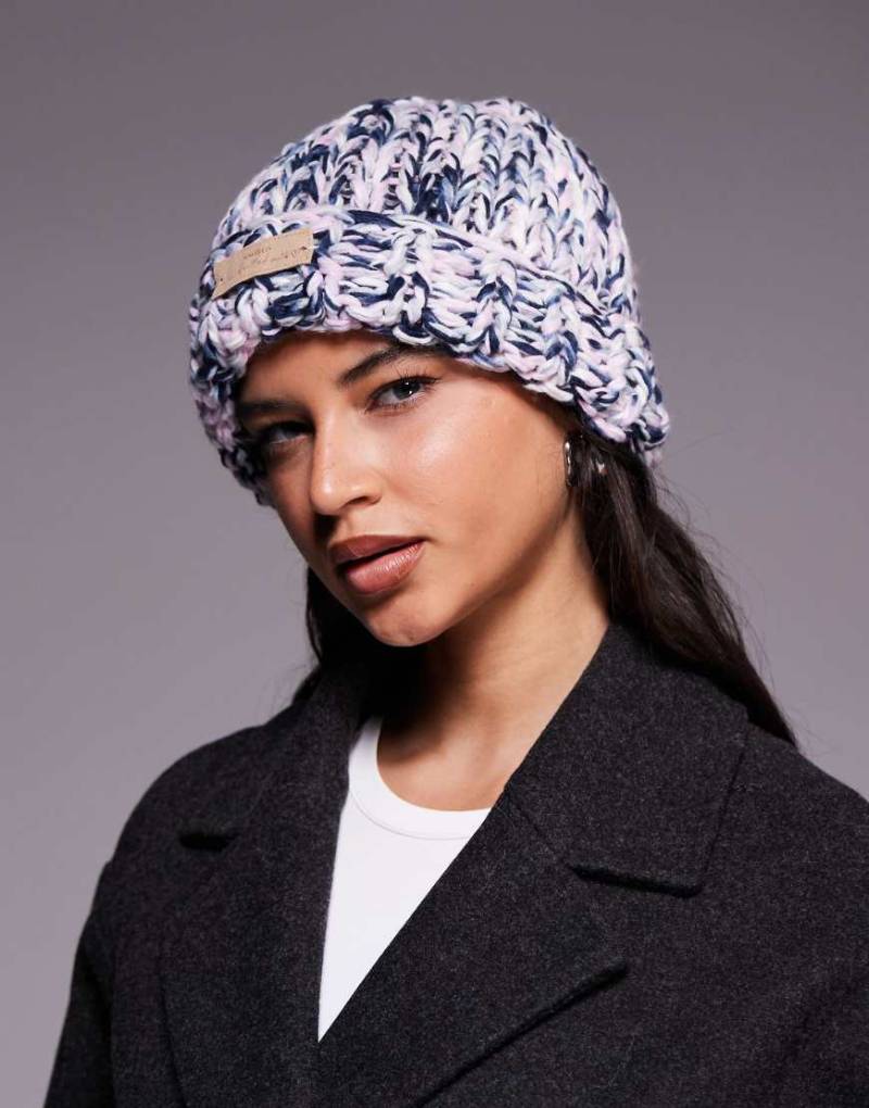 Kiwi & Co - Love Note - Handgestrickte Grobstrickmütze in meliertem Flieder-Lila von Kiwi & Co