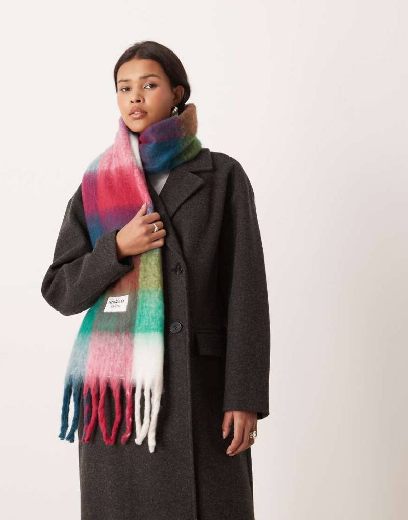 Kiwi & Co - Sugar Check - Angerauter Oversize-Schal mit mehrfarbigem Karomuster und Fransen-Bunt von Kiwi & Co