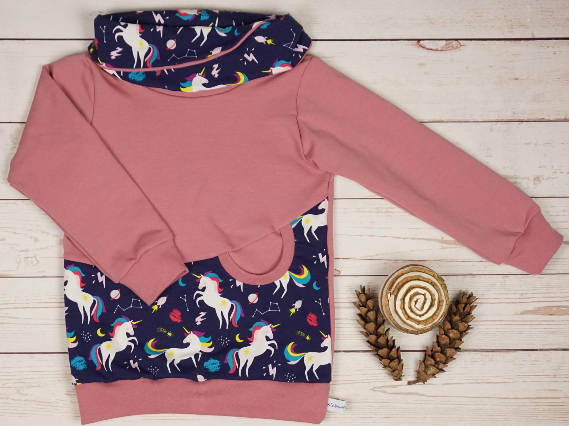 Hoodie Pullover Wickelkapuze Wickelkragen Handmade Sweat Altrosa Einhorn 68/74/80/86/92/98/104/110/116/122/128/134/140/146/152/158/164/170 von KlabauterAtelier