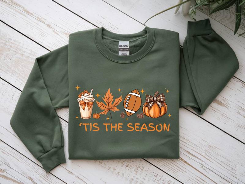 Pumpkin Spice Sweatshirt Herbst Fußball Kuscheliger Pullover von Klarhus