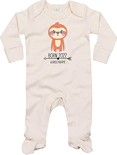 Kleckerliese Baby Body Schlafanzug Born 2022 Tiermotiv Faultier Wunschname personalisiert und Wunschjahres Zahl Strampler Langarm Junge Mädchen, Natural 3-6 Monate von Kleckerliese