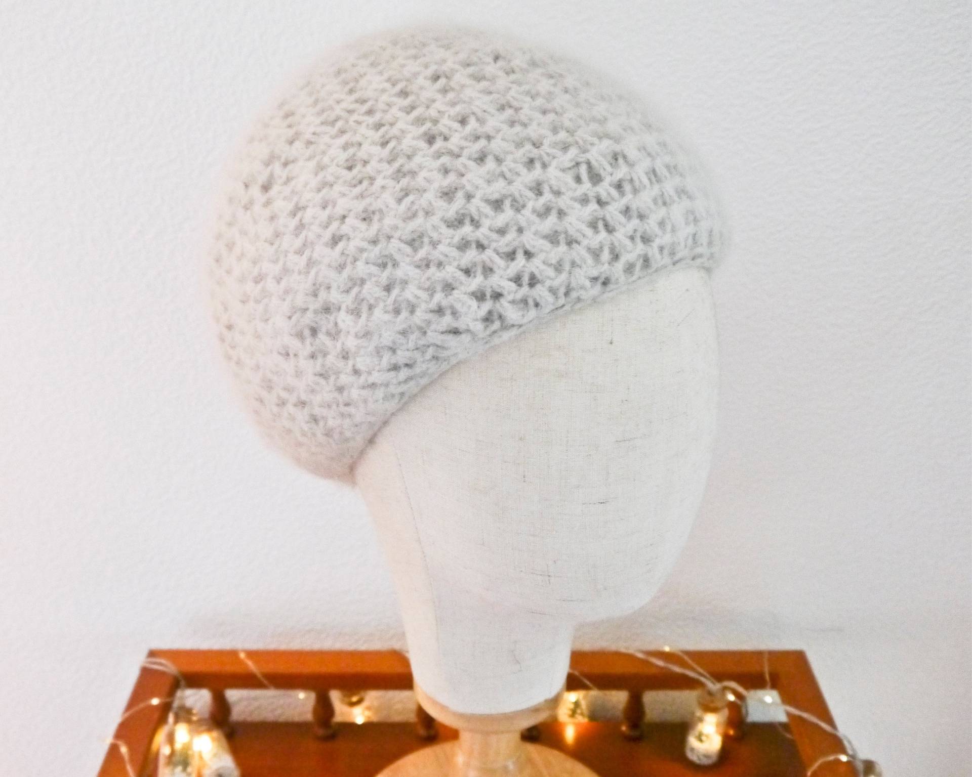 Vintage Handgefertigt Strickmütze Angora Hasenhaar Wolle Beret Cremefarben Beanie Handarbeit Weich Vintage Handgefertigt Strickmütze Angora Hasenhaar Wolle Beret Cremefarben Beanie Handarbeit Weich von KleiderKatzeVintage