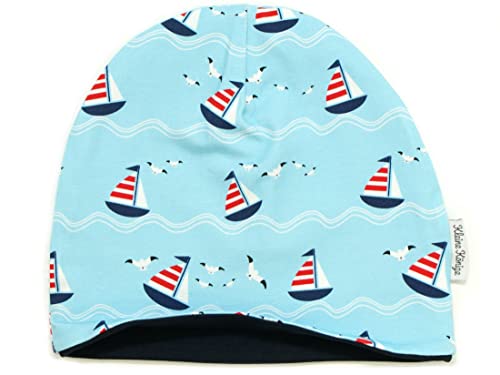 Kleine Könige Mütze Kinder Jungen Beanie · Modell Meer Möwe Seegelboot hellblau, Marine · Ökotex 100 Zertifiziert · Größe 110/116 (KU 50-52) von Kleine Könige