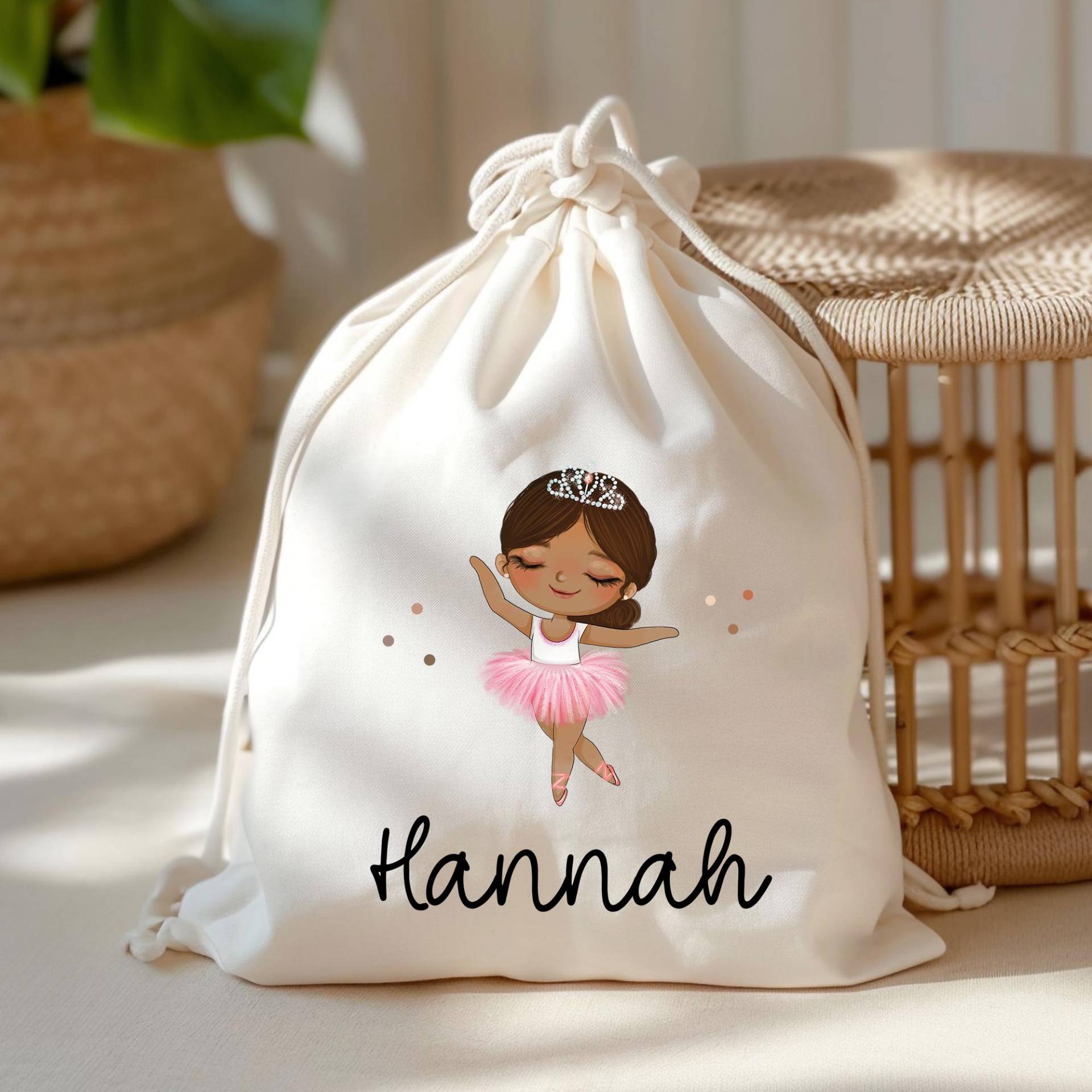 Ballerina Turnbeutel Personalisiert Mit Namen Tasche Als Kindergarten, Sportbeutel, Wäschebeutel Mädchen Blond Braun Schwarz Weihnachten von KleineBuchstabenDE