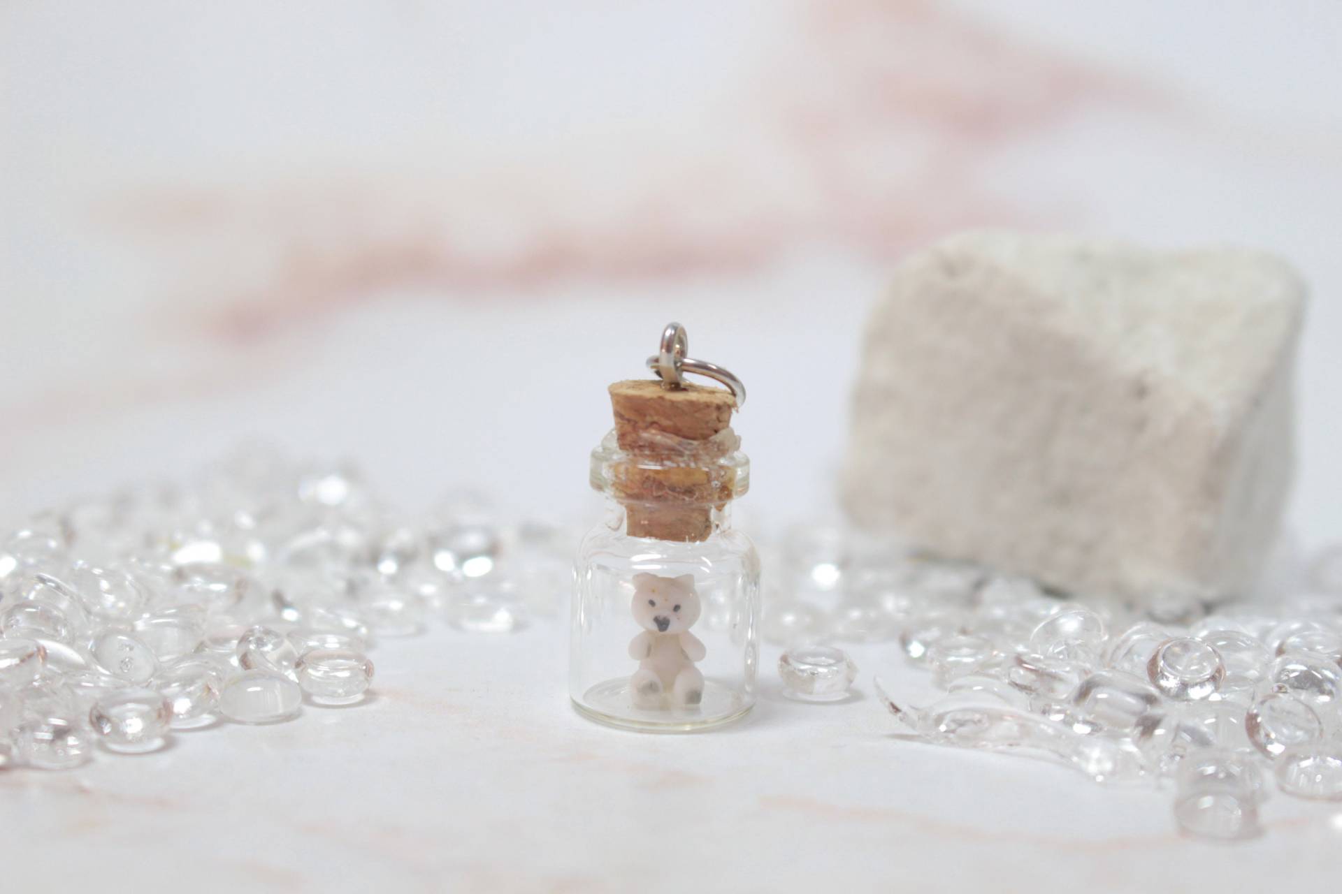 Eisbär Charm, Anhänger, Miniatur, Winter Modeschmuck, Bären Anhänger Klein Eisbär Charm, Anhänger, Miniatur, Winter Modeschmuck, Bären Anhänger Klein von KleineKnetwelt