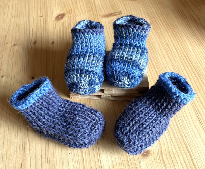 Baby-Booties 2 Paar Gr. 18 | 6-9 Monate Oder 19-21 | 10-15 in Blau von KleineLieblingsdinge