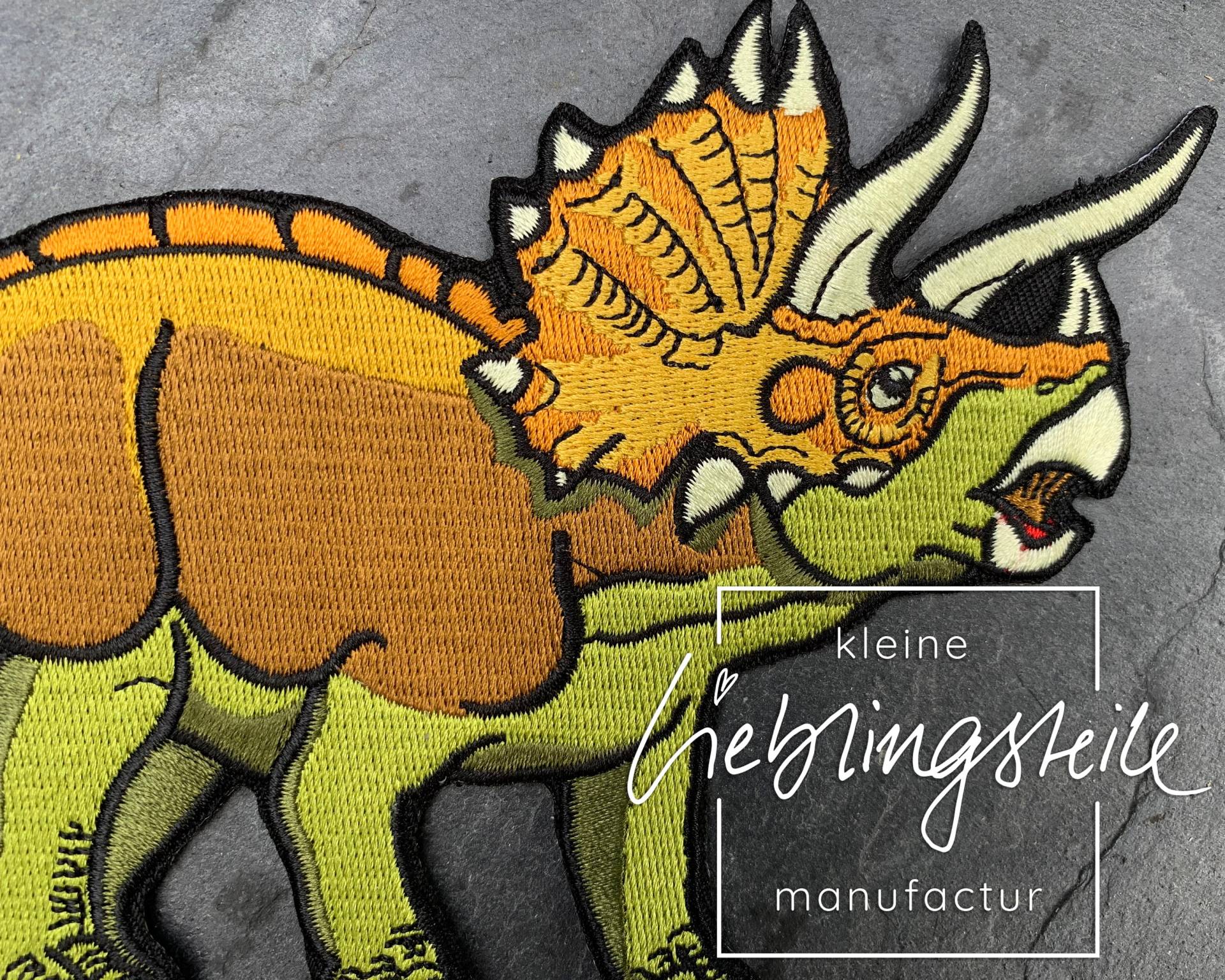 Triceratops Stickapplikation Dinosaurier von KleineLieblingsteile