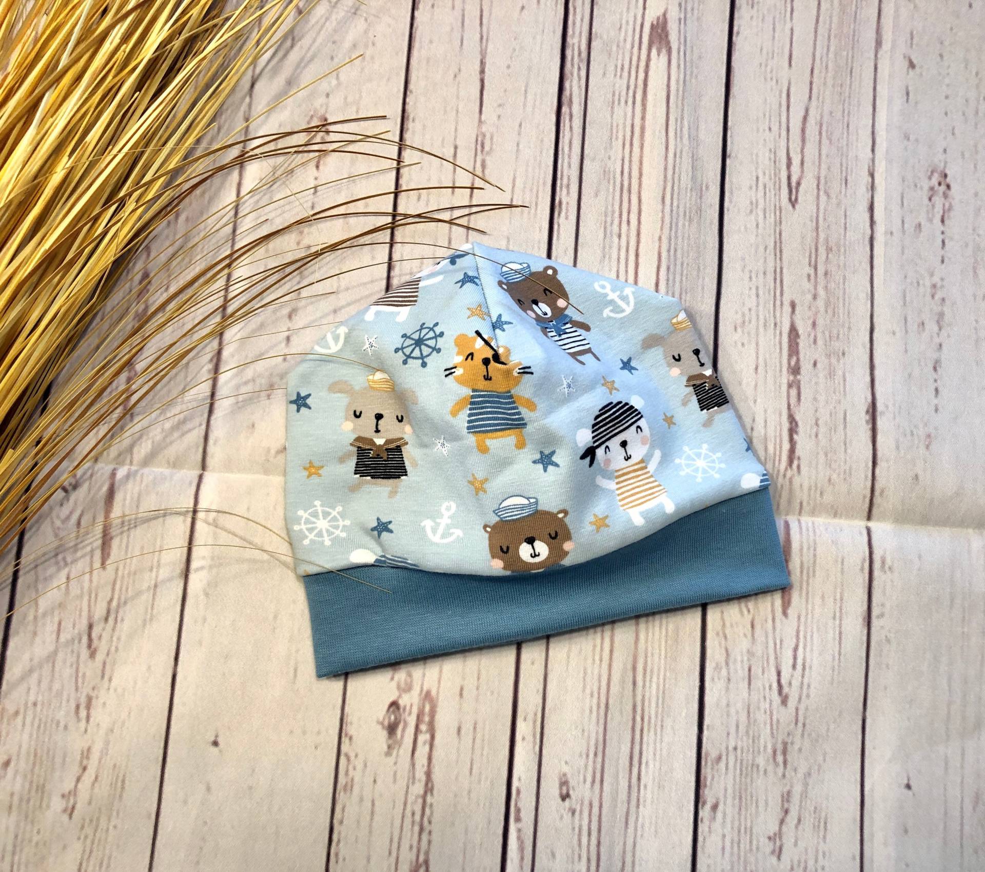 Babymütze Ku 35-58 „Piratenfreunde" Mit Marimen Blau Oder Anderer Bündchenfarbe, Jungenmütze, Auch Gefüttert Möglich, Wendemütze Baby Babymütze Ku 35-58 „Piratenfreunde" Mit Marimen Blau Oder Anderer Bündchenfarbe, Jungenmütze, Auch Gefüttert Möglich, Wendemütze Baby von KleineNaeaehmadame