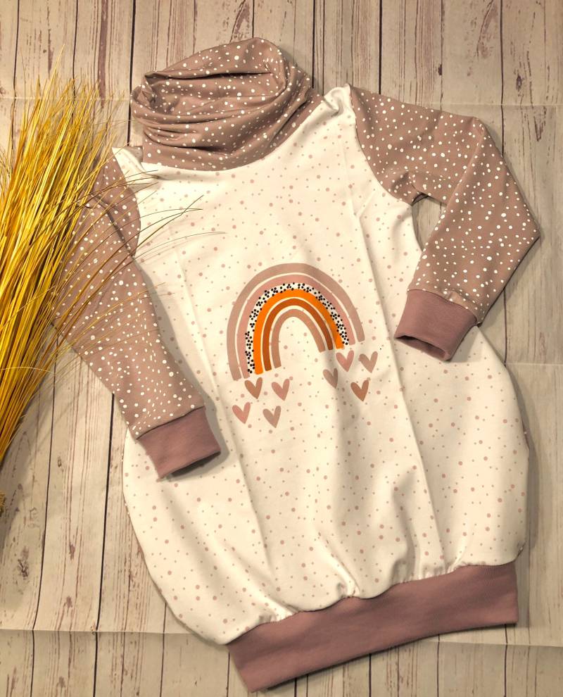 Ballonkleid Regenbogen Gr. 98/104 Bio-Jersey Mit Altrosa Gepunktet, Rollkragen, Mädchenkleid, Sommerkleid von KleineNaeaehmadame