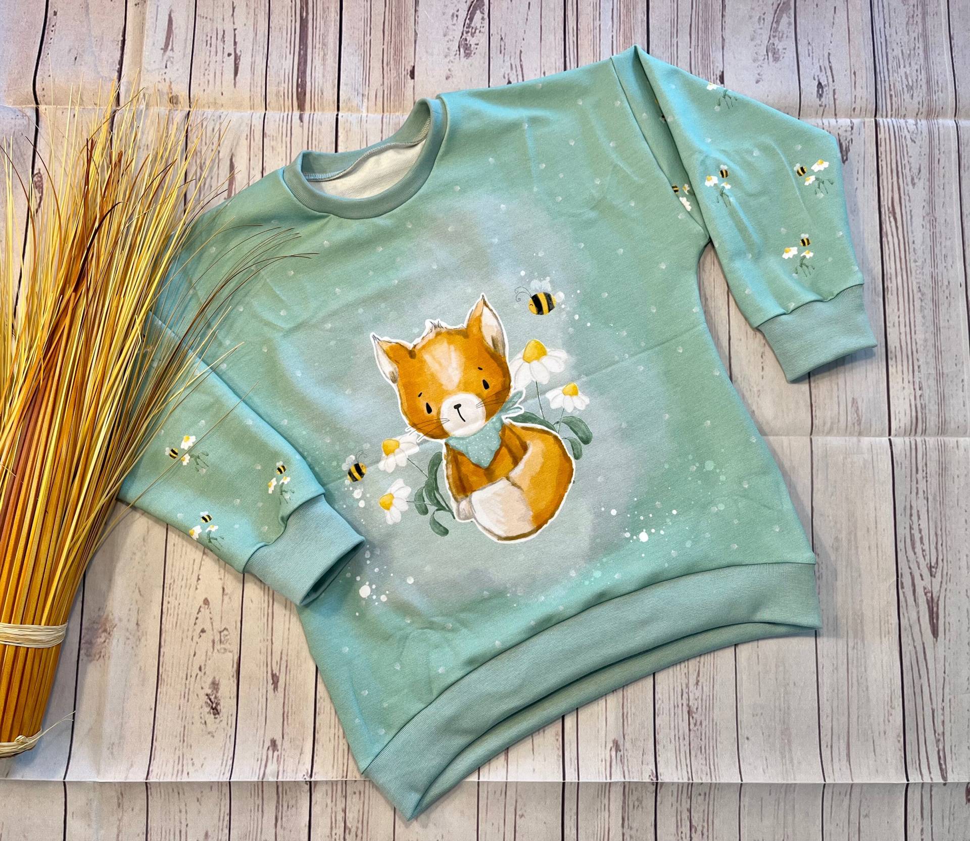 Unikat Oversize Sweater Baby „Fuchs Und Biene" Gr. 80-116 Mint, Pullover Bio-French Terry, Sweatpullover Übergangszeit Sommer Winter von KleineNaeaehmadame