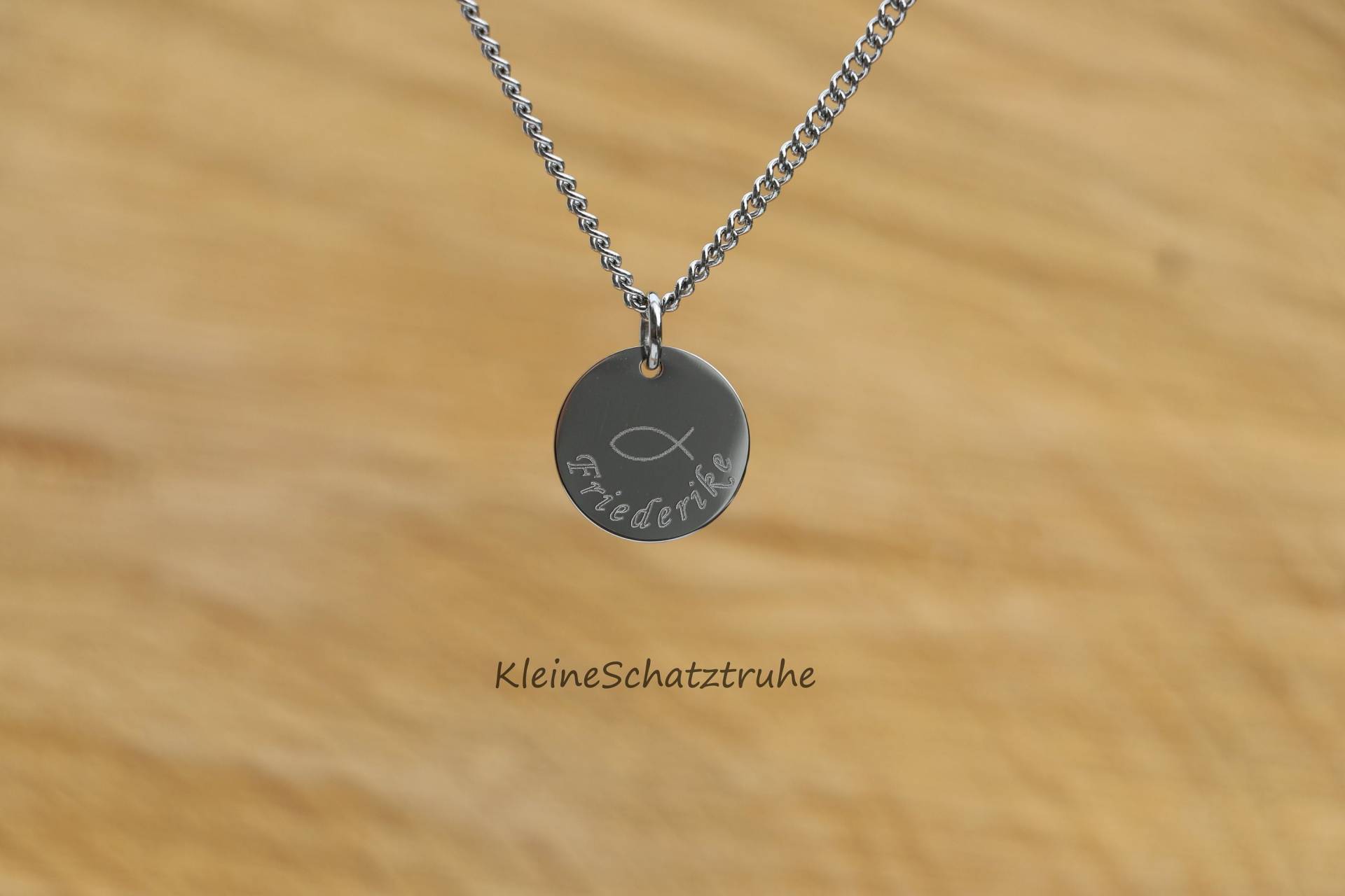 Kinderkette Mit Gravur Edelstahl Taufe Kommunion von KleineSchatztruhe