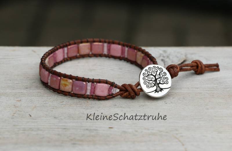 Lederarmband Braun - Lebensbaum Geknüft Mit Czech Mates von KleineSchatztruhe