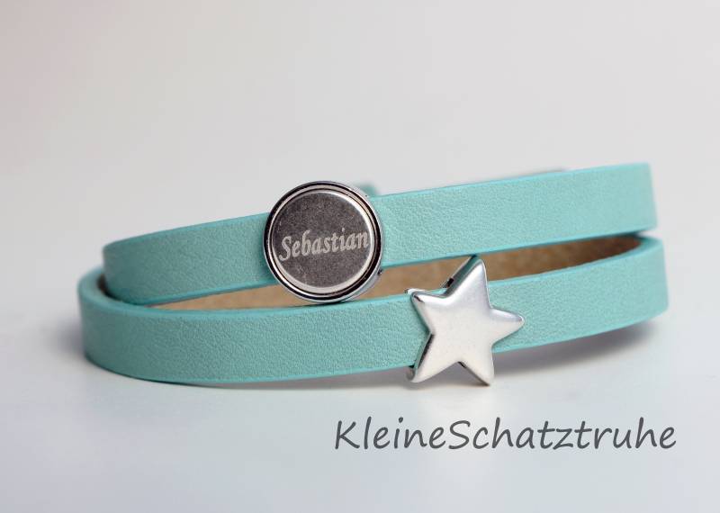 Personalisiertes Lederarmband Mit Wunschgravur in Vielen Farben Personalisiertes Lederarmband Mit Wunschgravur in Vielen Farben von KleineSchatztruhe