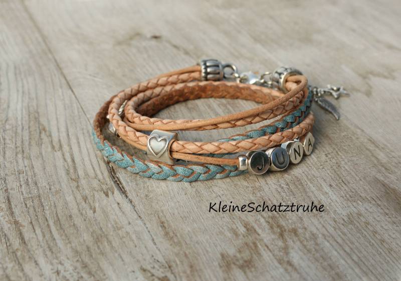 Wickelarmband Leder Mit Wunschnamen Natur Blau Herz von KleineSchatztruhe