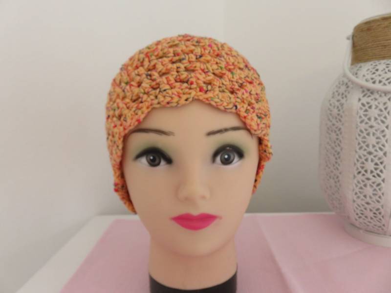 Mütze Häkelmütze Kinder Mädchen Gehäkelt Apricot Orange Bunt Kleineseligkeiten Frühling von KleineSeligkeiten