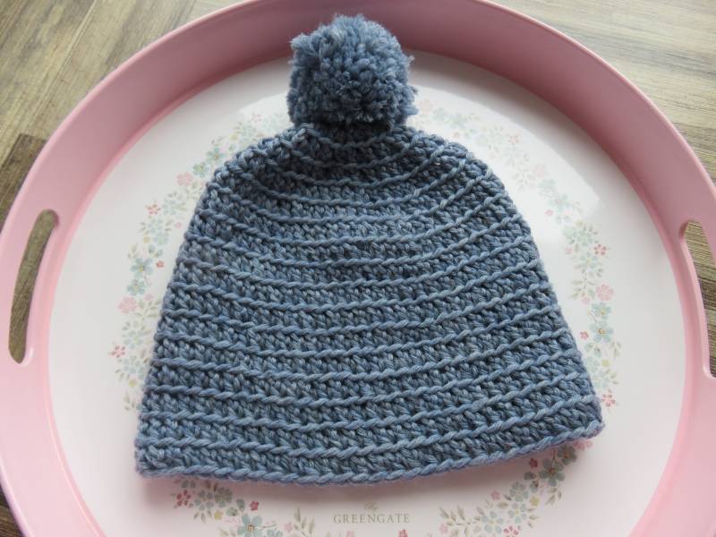 Mütze Junge Kinder Blau Gehäkelt Baumwolle Bommel Kleineseligkeiten Ausgefallen Unikat Modisch Cool von KleineSeligkeiten