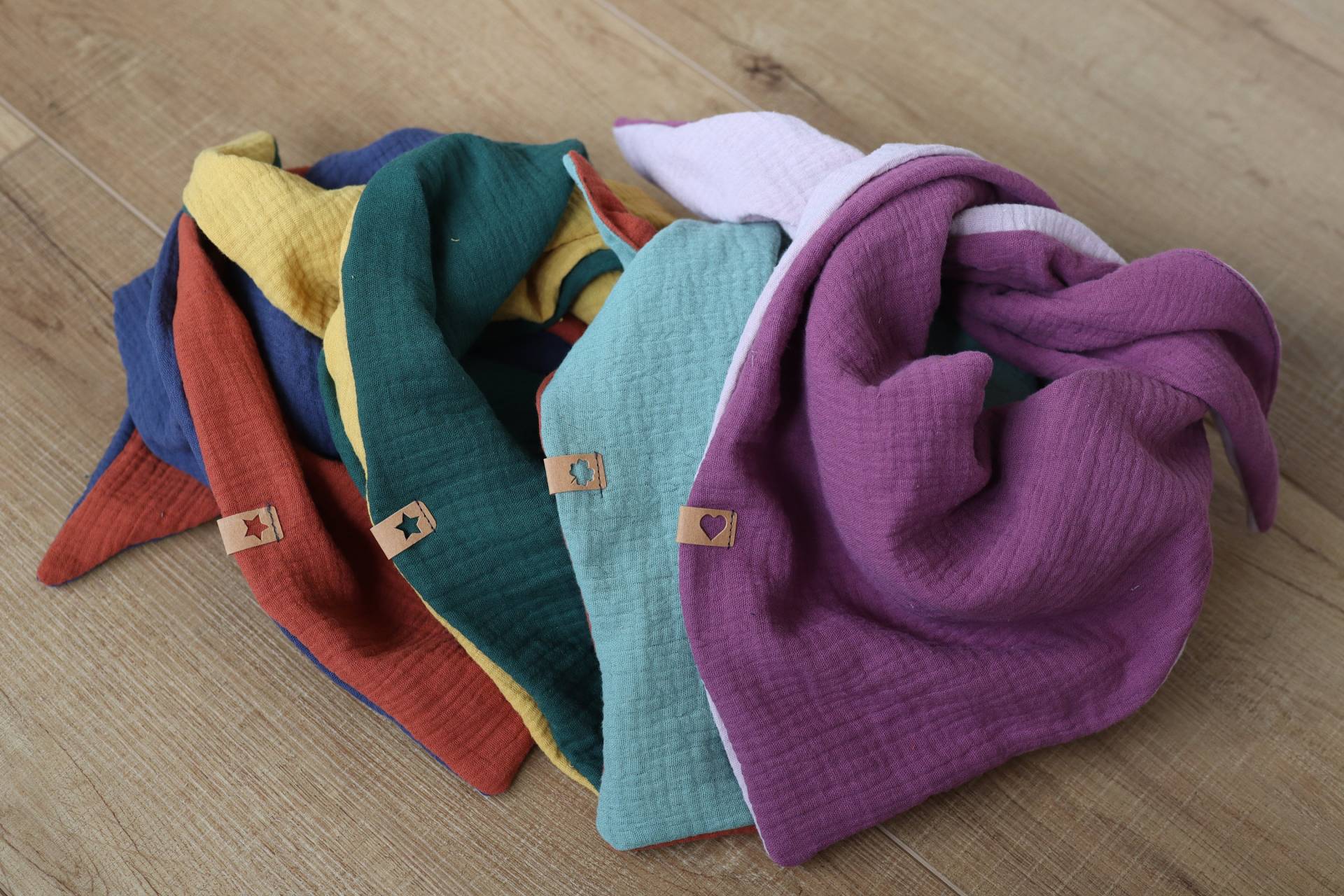 Halstuch Für Kinder Und Baby Musselin Dreieckstuch Mädchen Jungen Wendetuch Mehrfarbig Mit Label von KleineStoffwunder