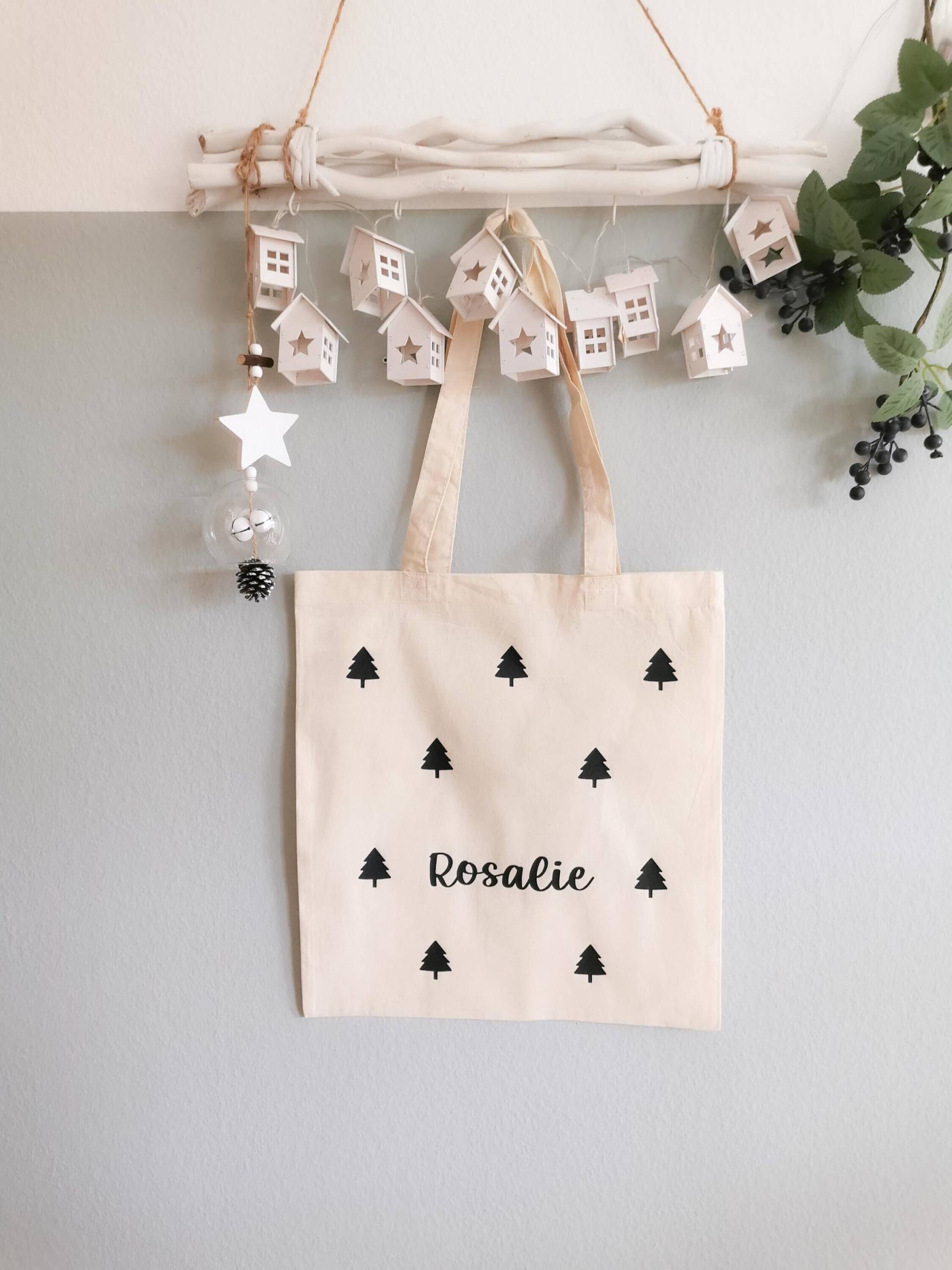 Personalisierter Jutetbeutel Für Weihnachten, Personalisierte Stofftasche, Adventszeit, Tasche Zum Verschenken Personalisierter Jutetbeutel Für Weihnachten, Personalisierte Stofftasche, Adventszeit, Tasche Zum Verschenken von KleineWunderstube