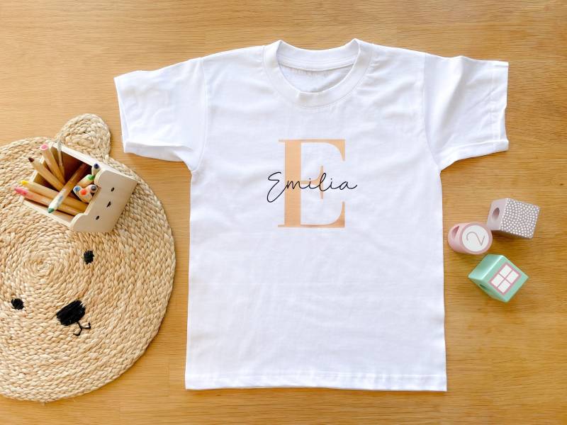 Personalisiertes Kinder T-Shirt | Shirt Mit Initial Und Namen Personalisierte Geschenkidee von KleineWunderstube