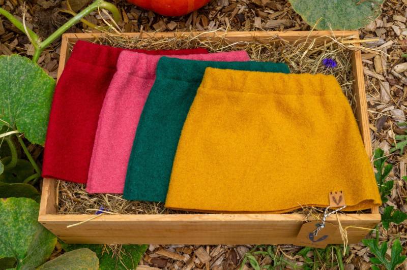 Nachhaltiger Kinderrock Aus Walk Bequem Und Stilvoll Für Aktive Abenteurer | Größe 1-2 Jahre Geschenk Mädchen Herbstgarderobe von KleinerFreggard