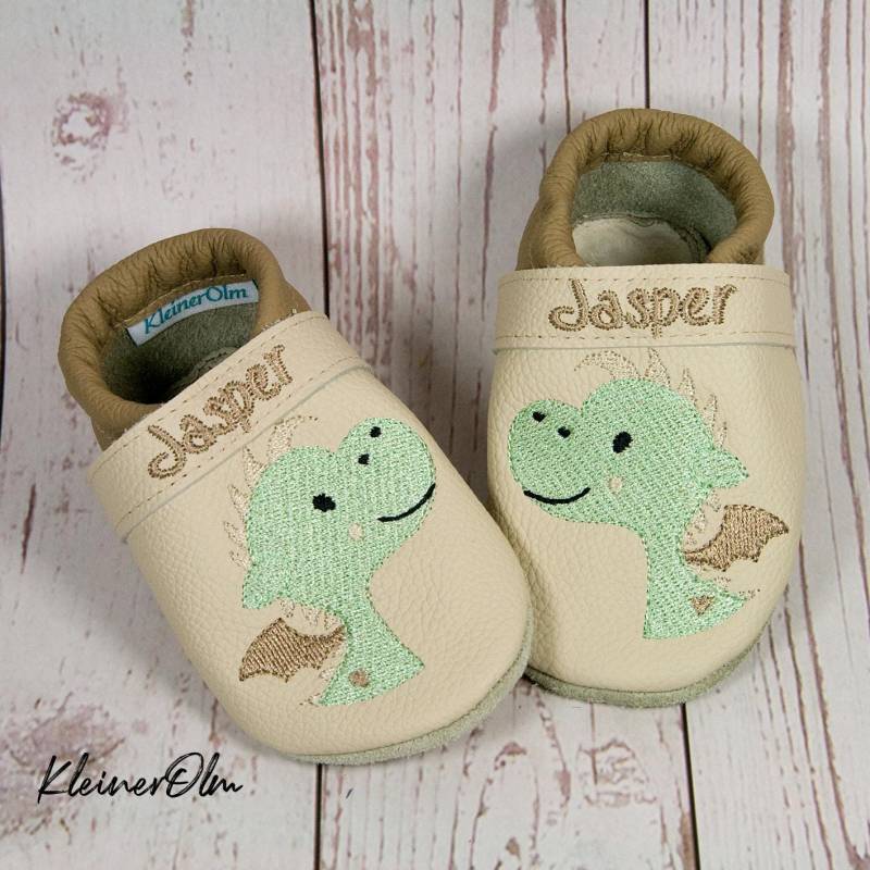 Krabbelpuschen Lederpuschen Babyschuhe Krabbelschuhe Drache Dino, Name von KleinerOlm