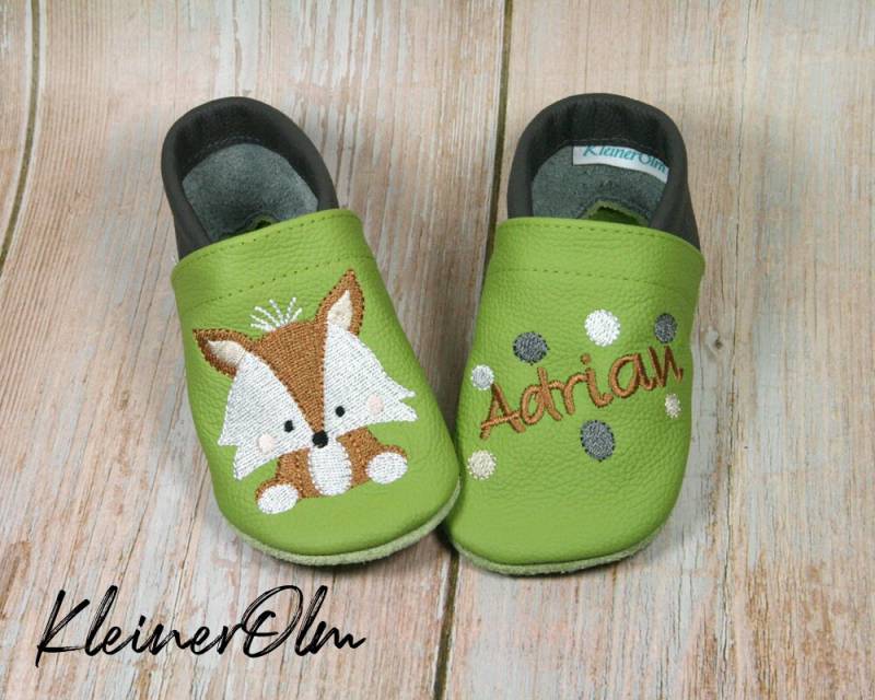 Krabbelpuschen Lederpuschen Babyschuhe Krabbelschuhe Fuchs Feder, Mit Namen von KleinerOlm