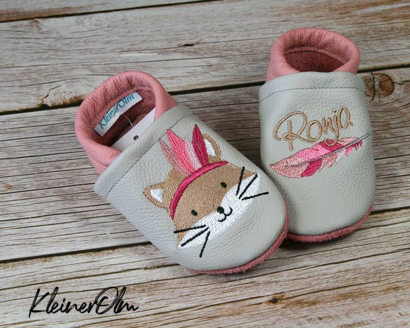 Krabbelpuschen Lederpuschen Babyschuhe Krabbelschuhe Fuchs Feder, Name von KleinerOlm