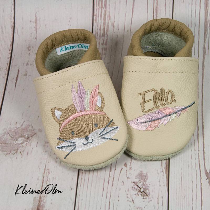 Krabbelpuschen Lederpuschen Babyschuhe Krabbelschuhe Fuchs Feder, Name von KleinerOlm
