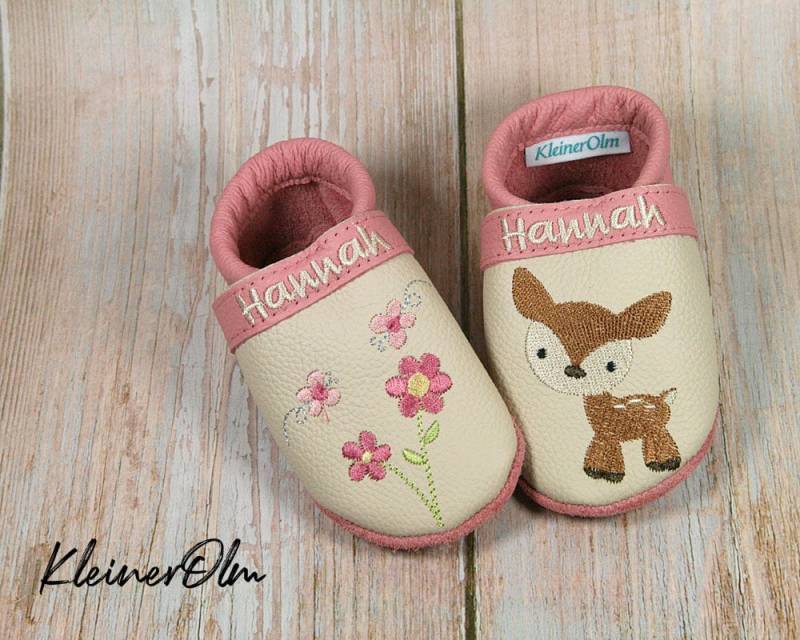 Krabbelpuschen Lederpuschen Babyschuhe Krabbelschuhe Marienkäfer Blume, Name Geschenkidee Für Mädchen von KleinerOlm