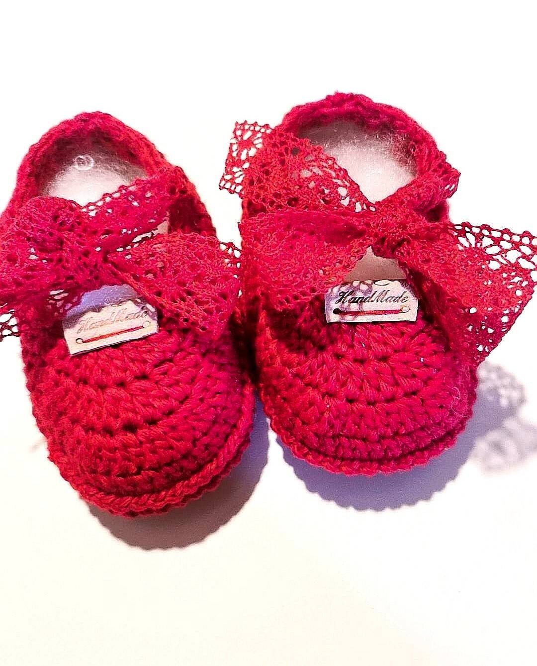 Rote Gehäkelte Babyschuheversandkostenfrei Rote Gehäkelte Babyschuheversandkostenfrei von KleinerSchuh