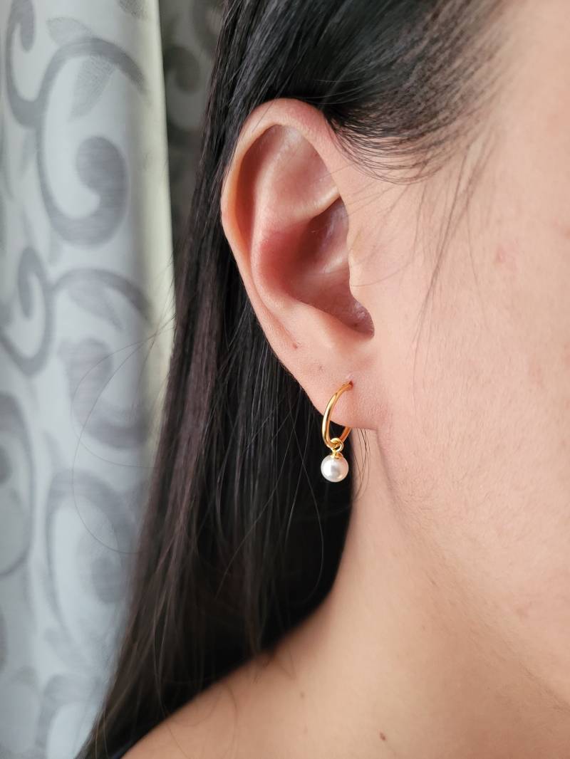 Creolen Ohrringe Mit Perle 18K Goldlegierung, Rund Gold + Geschenkverpackung von KleinerSuessling