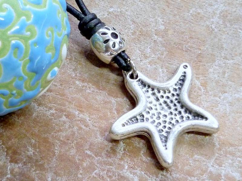 Lederkette Verstellbar ~ Seestern & Sonnenmodul Maritim Versilbert Zamak Lederschmuck von KleinerTruhenschatz