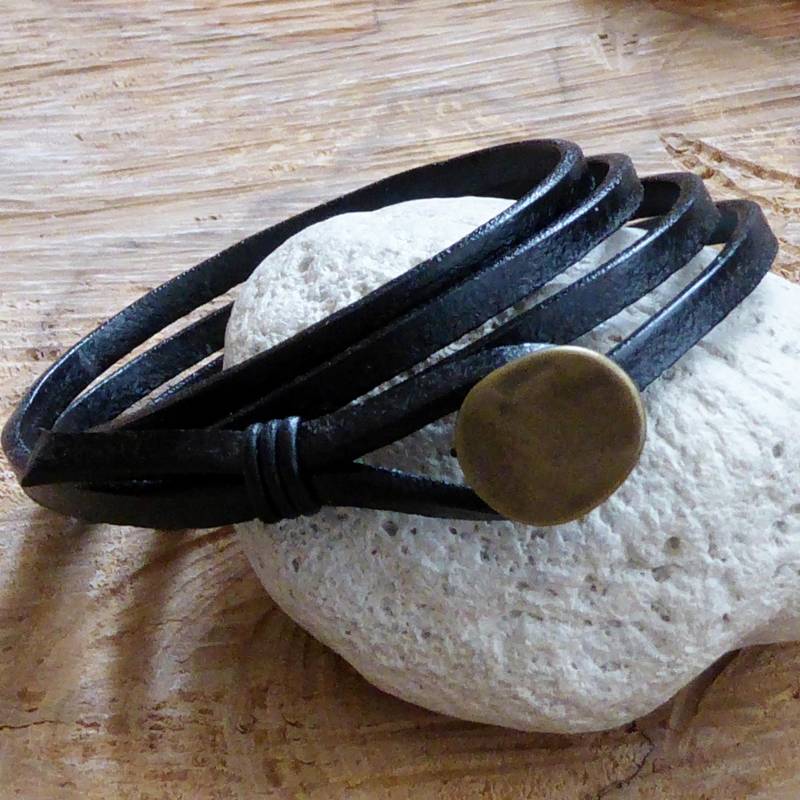Wickelarmband 4 ~ Knopf Schlicht Bronze Surfer Unisex Lederschmuck von KleinerTruhenschatz