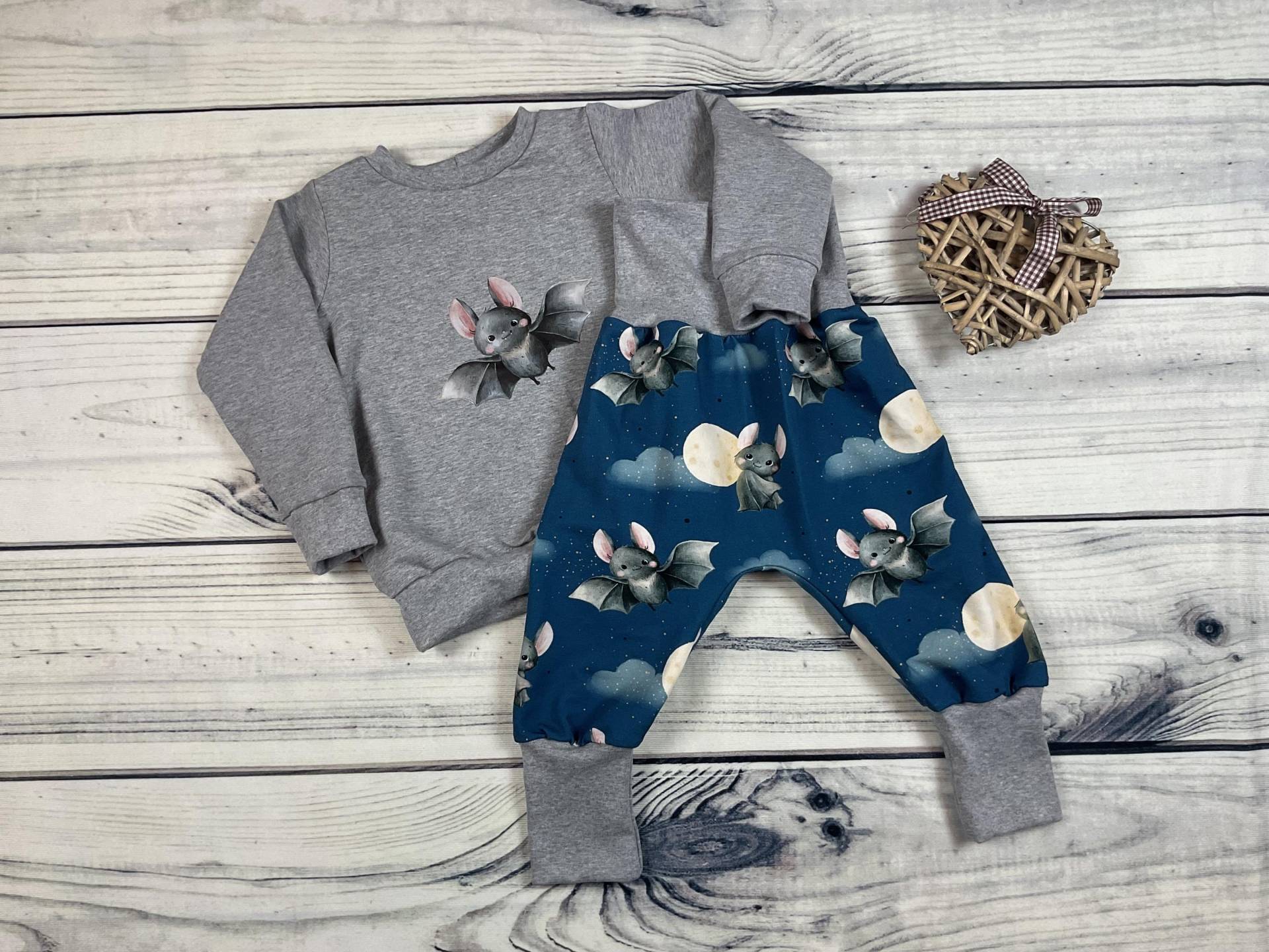 Babyset Pumphose Mit Pulli Und Fledermaus Gr. 62/68 von KleinesIch