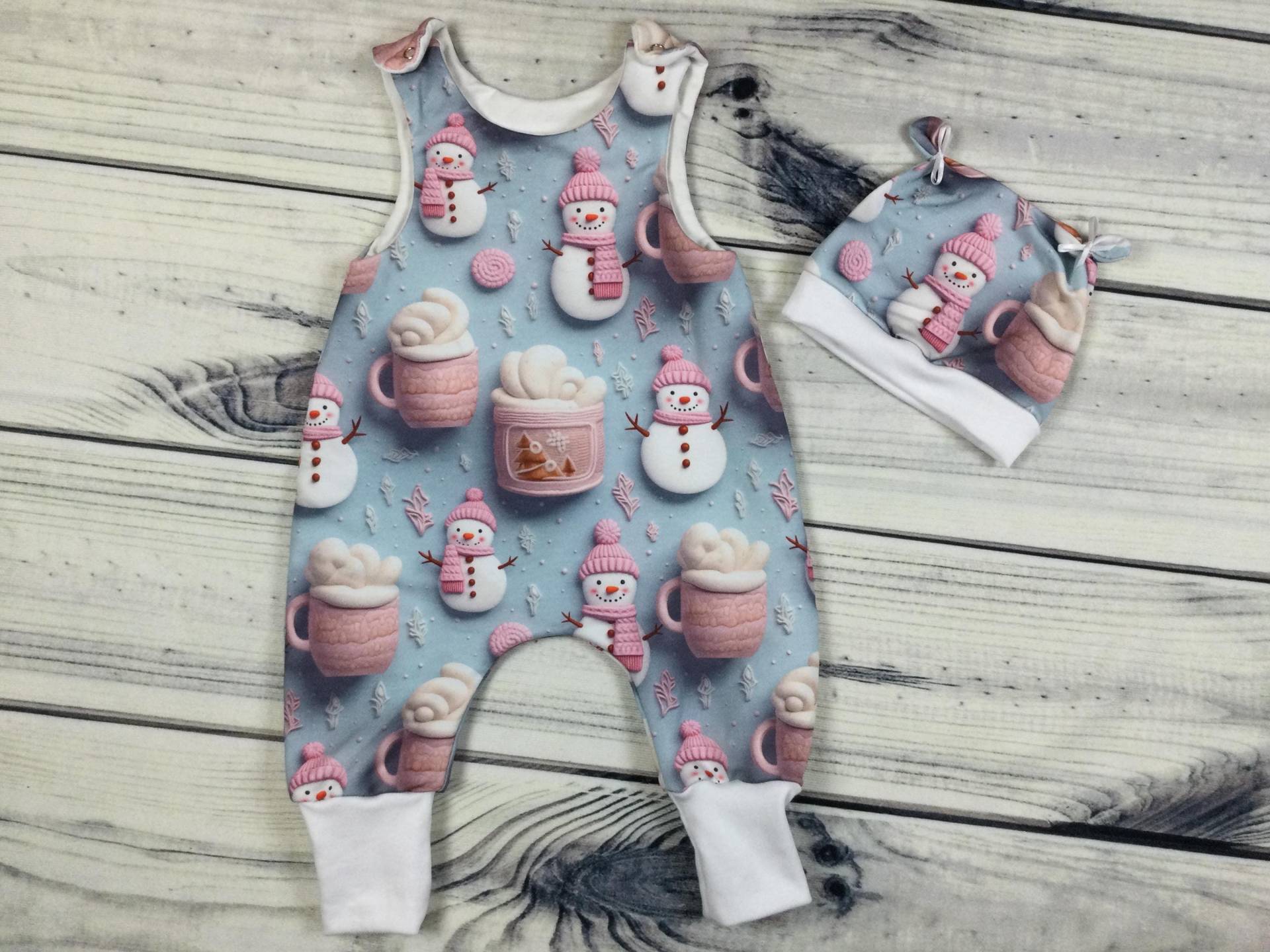 Sofortkauf Strampler Mit Mütze Gr. 56 von KleinesIch