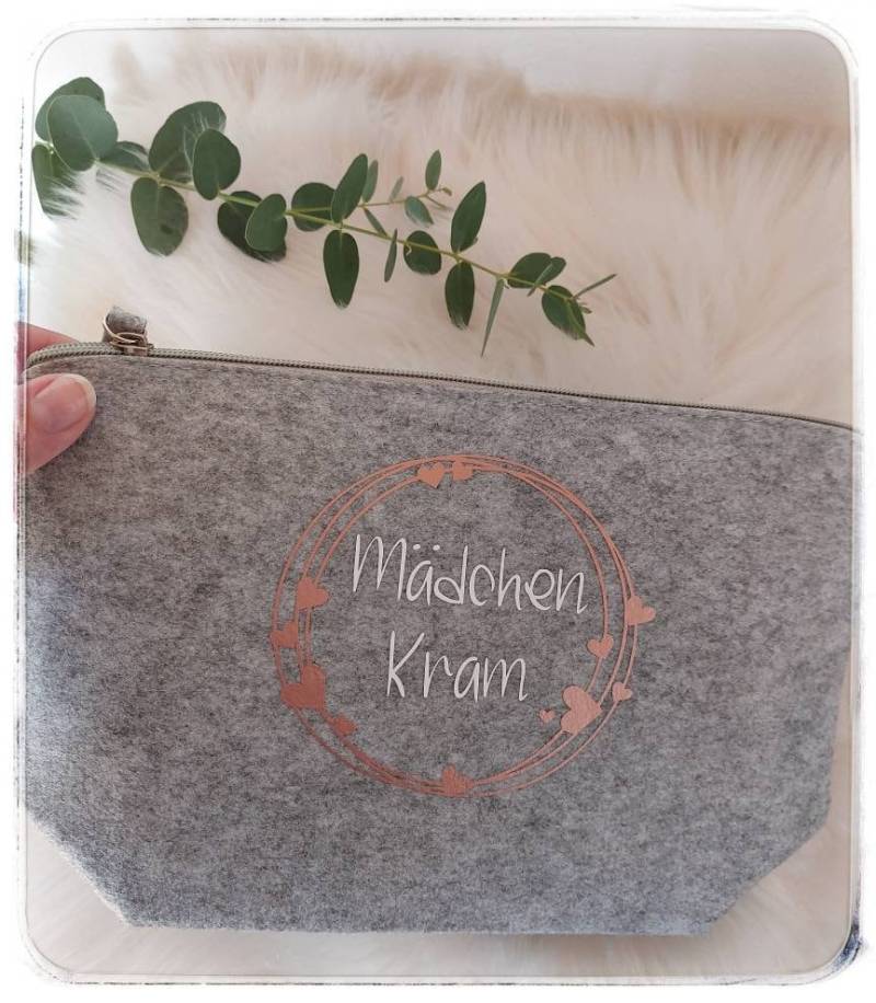 Kosmetiktasche Filz Tasche Geschenk Personalisiert Mädchenkram Personalisiertes von KleinundfeinShop