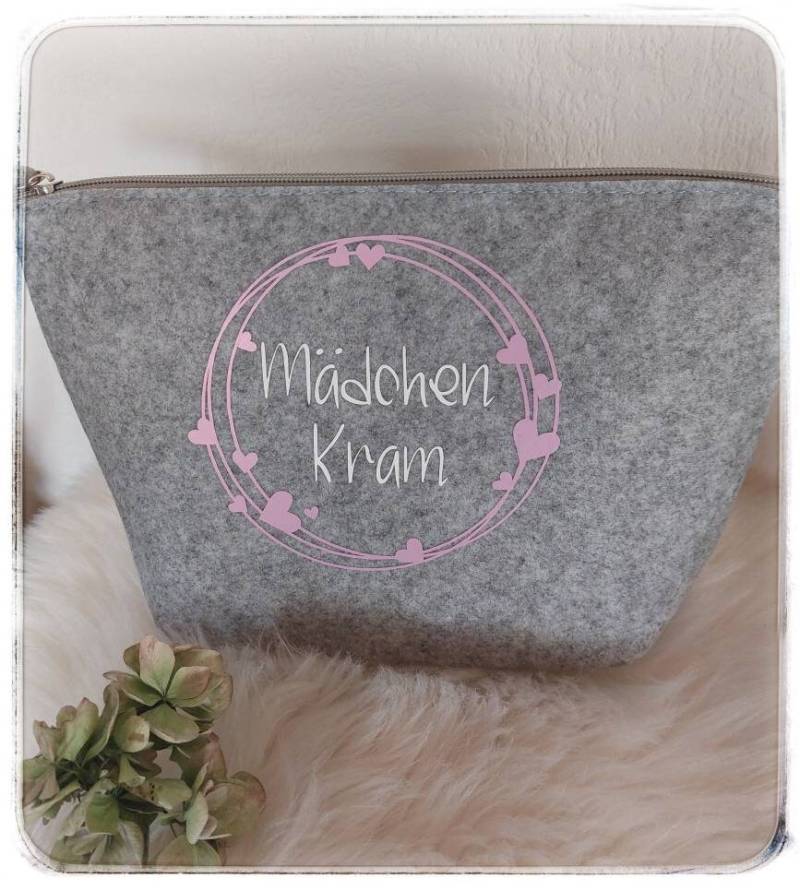 Kosmetiktasche Filz Tasche Geschenk Personalisiert Mädchenkram Personalisiertes von KleinundfeinShop