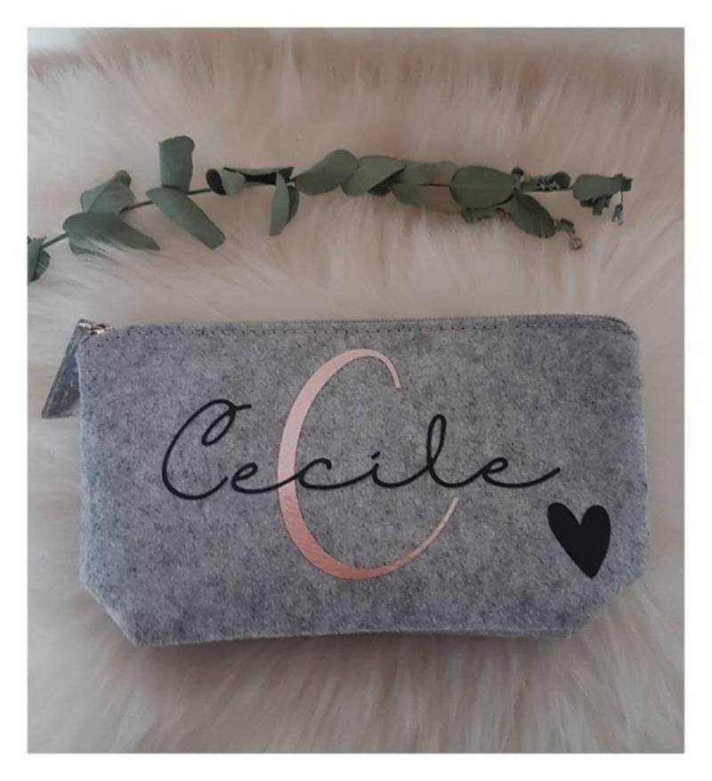 Kosmetiktasche Filz Tasche Geschenk Personalisiert Personalisierte Geschenke von KleinundfeinShop