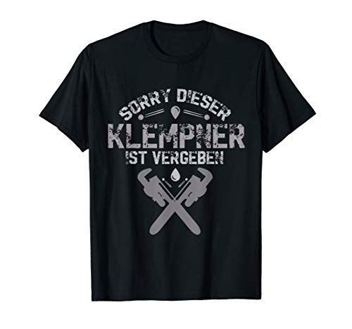 Herren Klempner TShirt Sorry dieser Mann ist vergeben T-Shirt Herren Klempner TShirt Sorry dieser Mann ist vergeben T-Shirt von Klempner Statement Vergeben Shirts