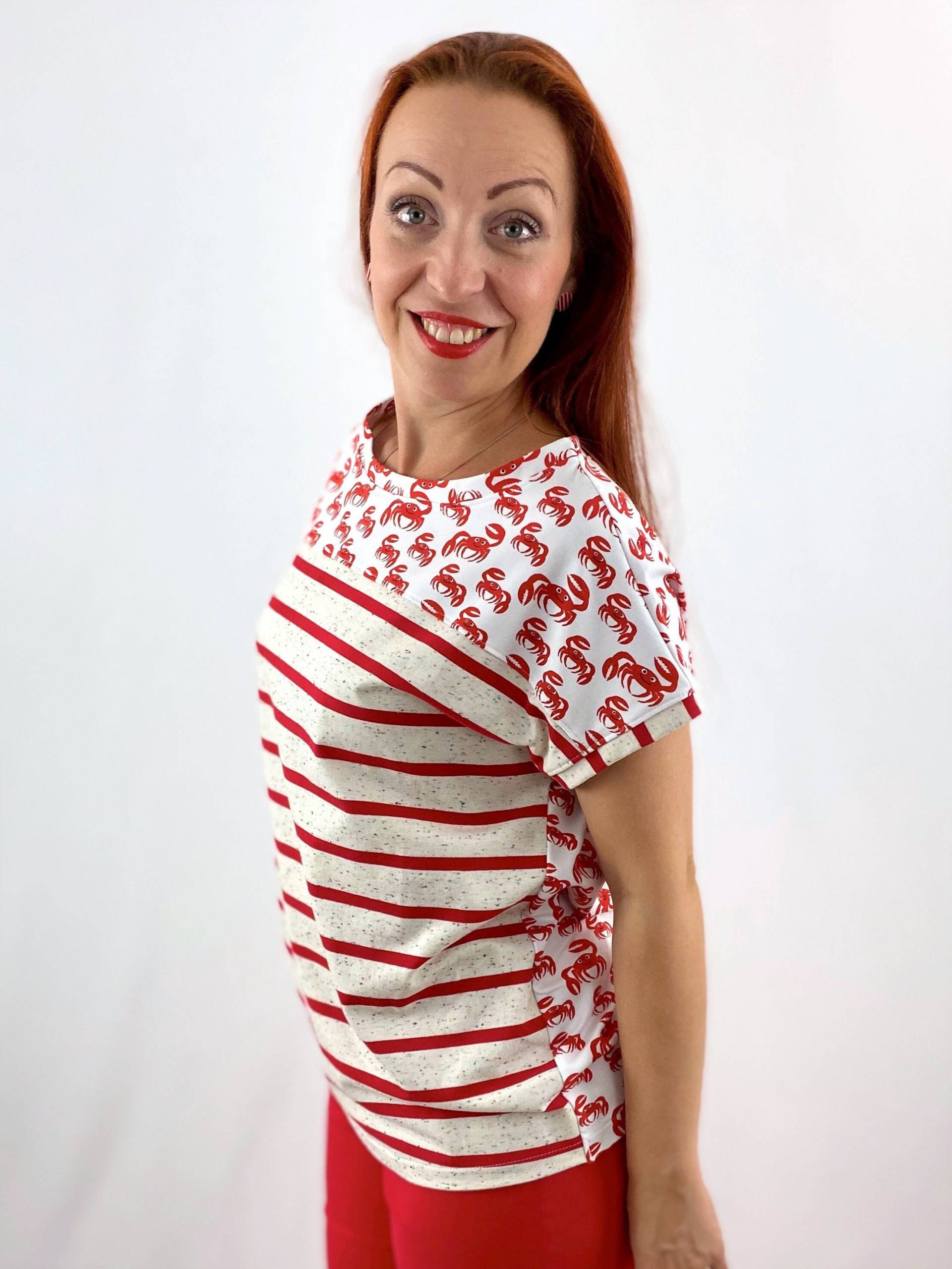 Damen Shirt Kurzarm Gestreift Rot, T-Shirt Mit Überschnittenen Schultern, Oversize, Niedliche Krebse, Slowfashion, Handmade With Love Damen Shirt Kurzarm Gestreift Rot, T-Shirt Mit Überschnittenen Schultern, Oversize, Niedliche Krebse, Slowfashion, Handmade With Love von Klimbimbina
