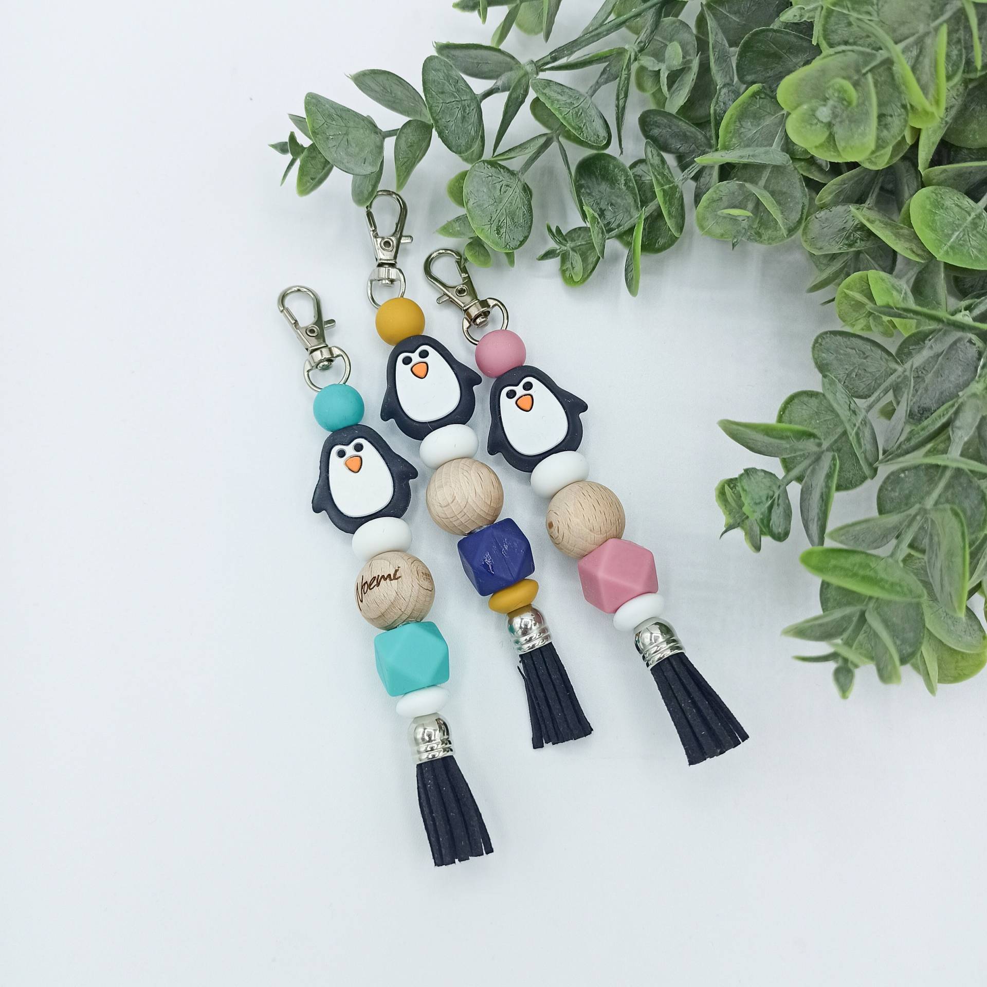 Schlüsselanhänger Mit Pinguin, Personalisiert Namen, Geschenk Zum Geburtstag, Einschulung Schlüsselanhänger Mit Pinguin, Personalisiert Namen, Geschenk Zum Geburtstag, Einschulung von KlitzekleinVonMaria