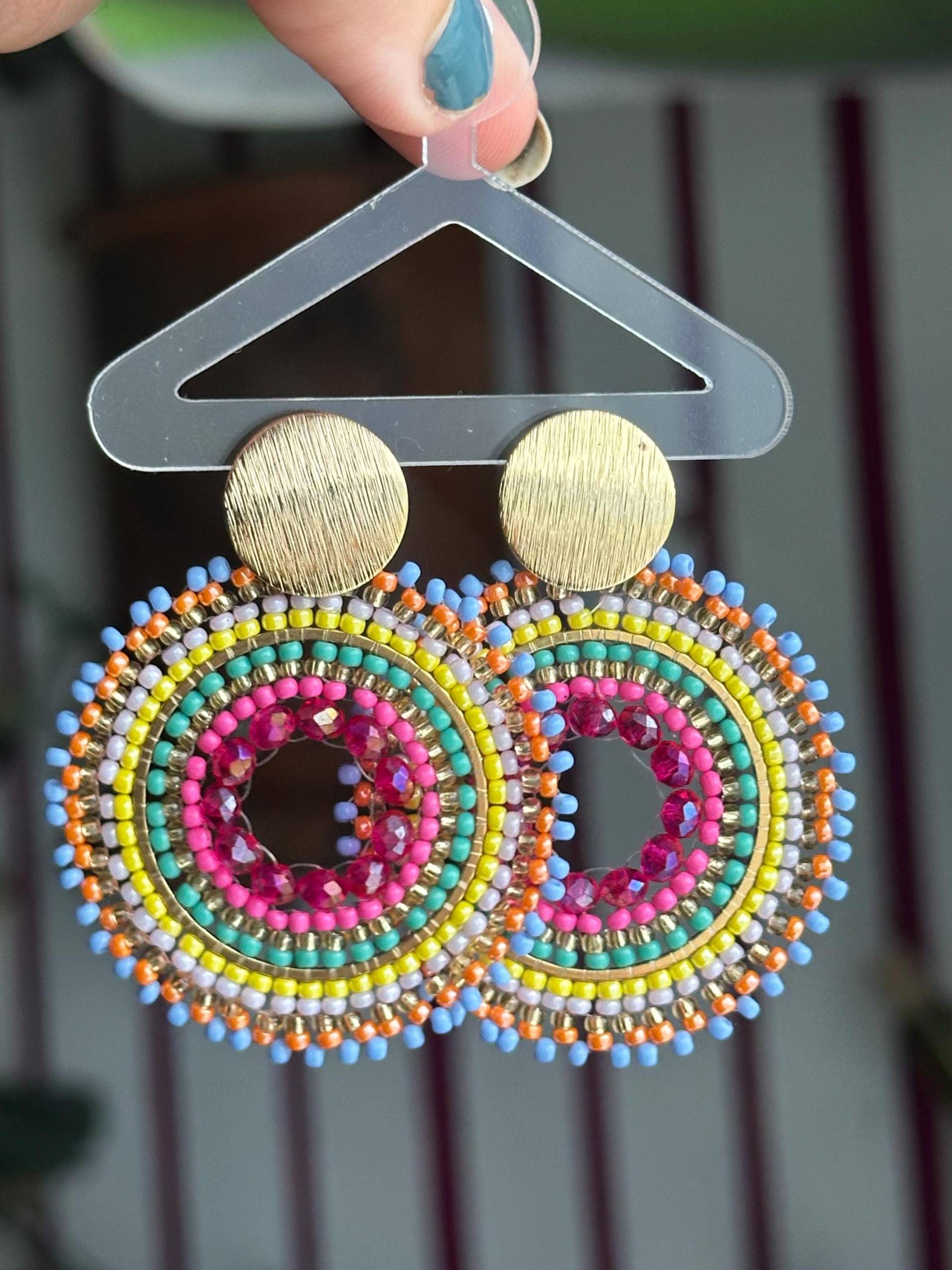 Alice || Edelstahl Ohrringe Bunt, Perlenohrring Gold, Bunte Ohrringe, Glasperlen, Statement Boho Perlenschmuck von KlunkerJewelryDE