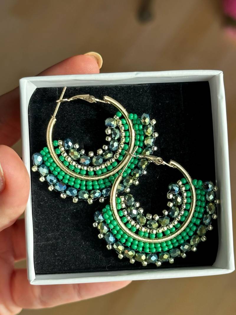 Angel || Creolen Edelstahl , Perlenohrring Gold, Grün, Ohrringe Glasperlen, Statement Ohrringe, Brautschmuck, Boho Angel || Creolen Edelstahl , Perlenohrring Gold, Grün, Ohrringe Glasperlen, Statement Ohrringe, Brautschmuck, Boho von KlunkerJewelryDE