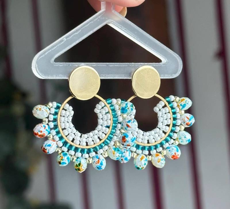 Janice || Edelstahl Ohrringe Weiß , Perlenohrring Gold, Weiße Ohrringe, Glasperlen, Boho Perlenschmuck Türkis Weiß von KlunkerJewelryDE