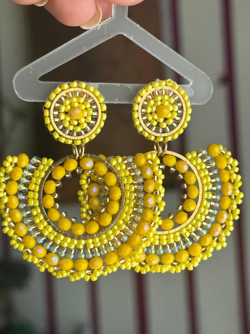 Noemi || Edelstahl Ohrringe Gelb, Perlenohrring Gold, Gelbe Groß, Glasperlen, Brautschmuck, Boho Ohrringe, Perlenschmuck Noemi || Edelstahl Ohrringe Gelb, Perlenohrring Gold, Gelbe Groß, Glasperlen, Brautschmuck, Boho Ohrringe, Perlenschmuck von KlunkerJewelryDE