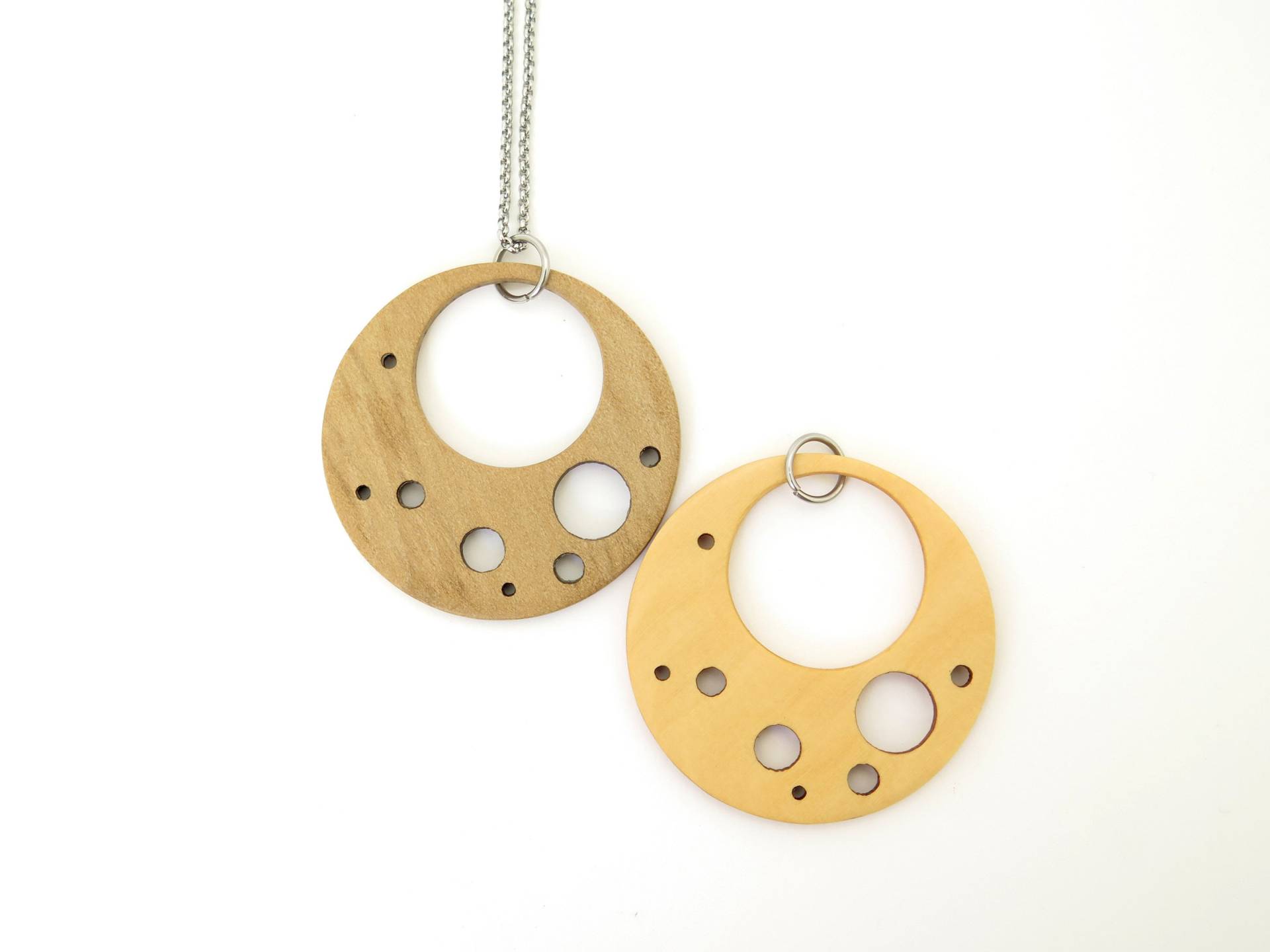 Planets | Wooden Pendant, Lasercut, Extra Light, Stainless Steel Planets | Wooden Pendant, Lasercut, Extra Light, Stainless Steel von Klusterbeeshop