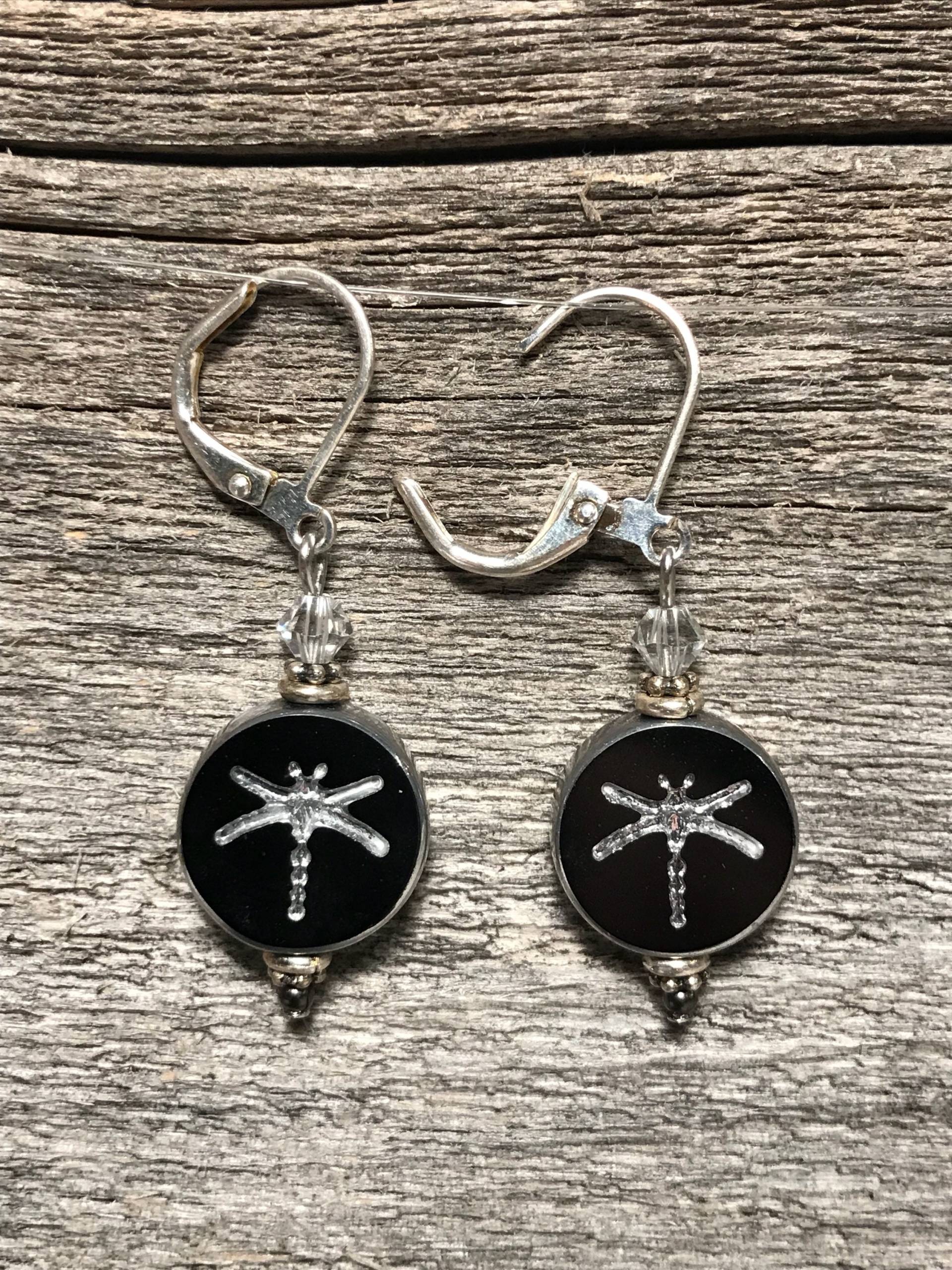 Edle Schwarze Ohrringe Mit Kristall Eingelegt Libellen Edle Schwarze Ohrringe Mit Kristall Eingelegt Libellen von KmKDesignsPC