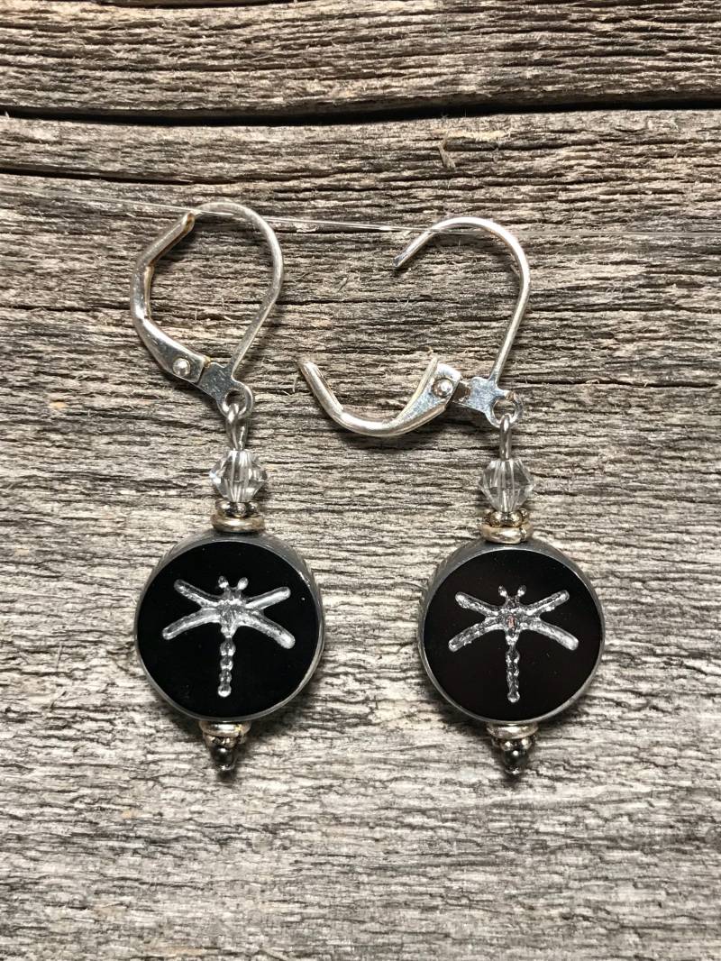 Edle Schwarze Ohrringe Mit Kristall Eingelegt Libellen Edle Schwarze Ohrringe Mit Kristall Eingelegt Libellen von KmKDesignsPC