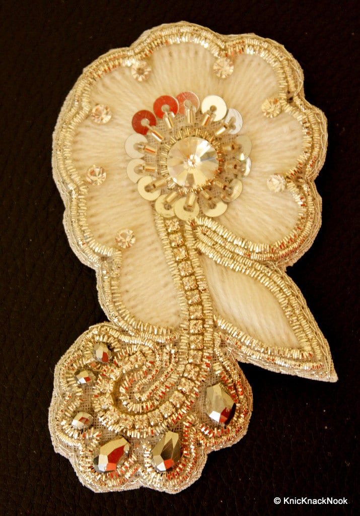 strass Und Perlen Auf Silber Weiß Faden Applikation Hochzeit Braut Zubehör - 140316L220 von KnicKnackNook